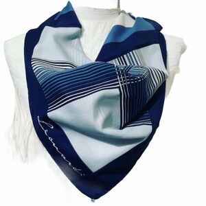VINTAGE Signed Leonardi Scarf with Gold Tag